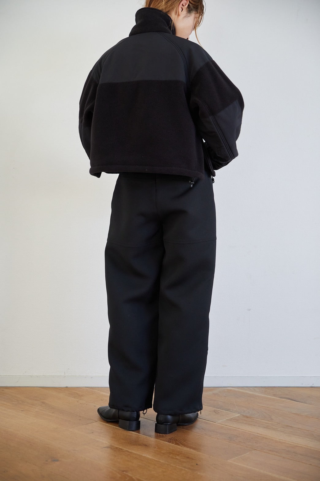 21AW-WBL02